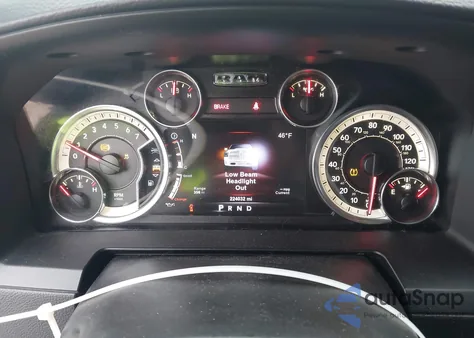 2017 Ram 1500 Laramie 4X4 5'7 Box from USA, damaged, VIN 1C6RR7NT6HS764130